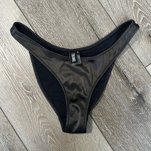 Triangl bikini bottom